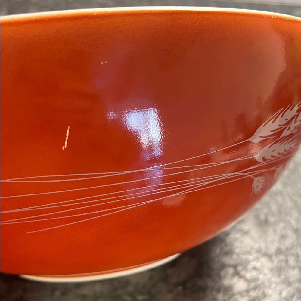Vintage Autumn Wheat Cinderella Mixing Bowl by Pyrex. #444. Exc cond Pour spout